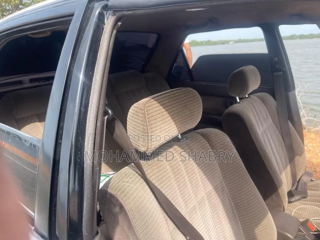 Toyota Carina AT170 1991 Car (Used)