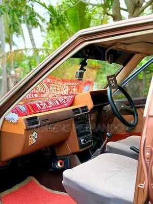 Mitsubishi Lancer Box 1980 Car (Used)