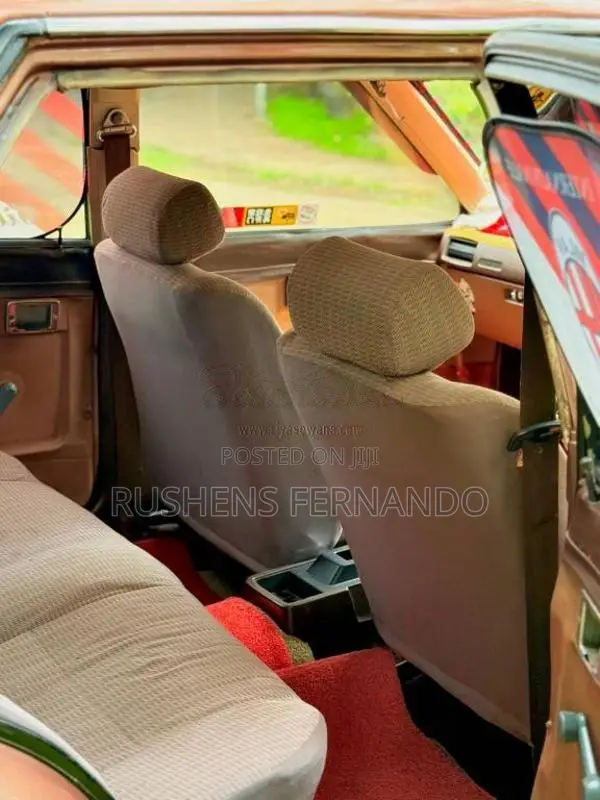 Mitsubishi Lancer Box 1980 Car (Used)