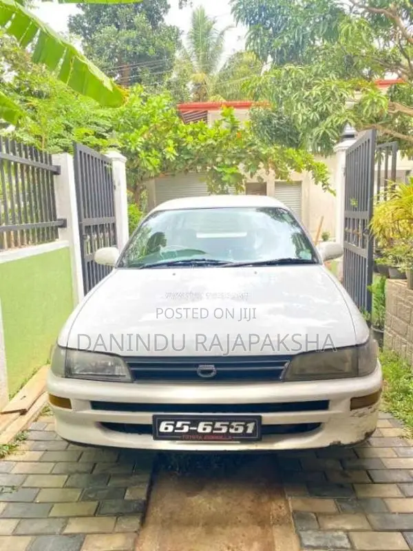 Toyota Corolla 1997 Car (Used)