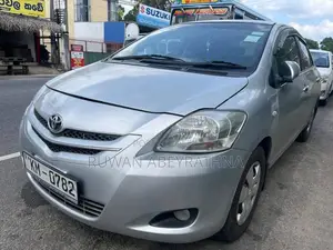 Toyota Belta 2008 Car (Used)