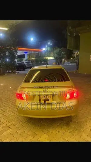 Toyota Vios 2004 Car (Used)