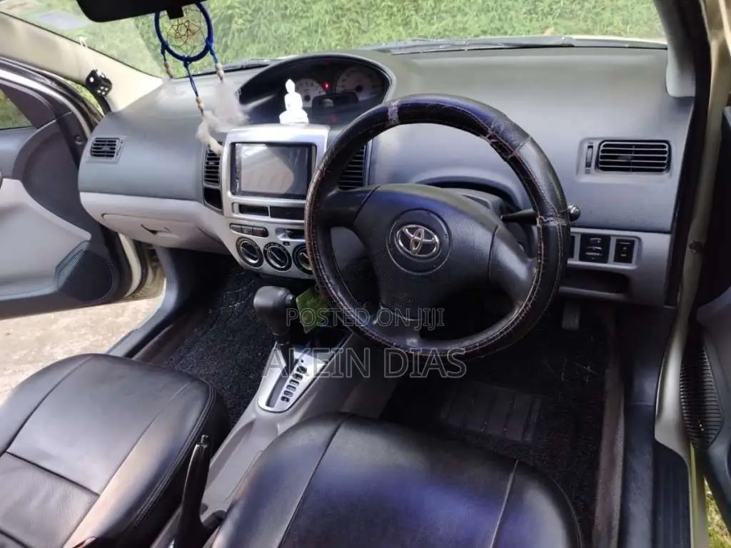 Toyota Vios 2004 Car (Used)