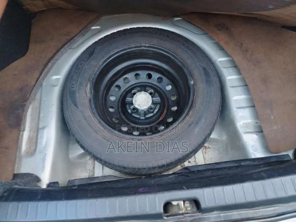 Toyota Vios 2004 Car (Used)