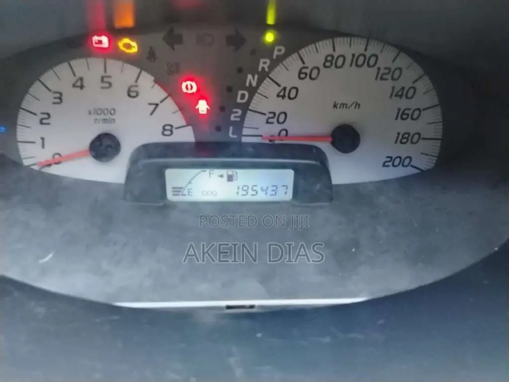 Toyota Vios 2004 Car (Used)