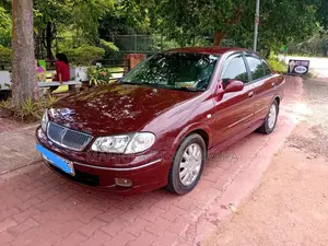 Nissan Sunny 2002 Car (Used)