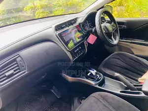 Honda Grace 2015 Car (Used)