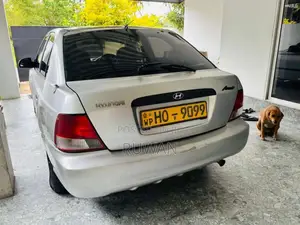 Hyundai Accent 2000 Car (Used)