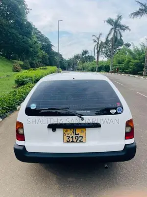 Toyota Corolla 2000 Car (Used)