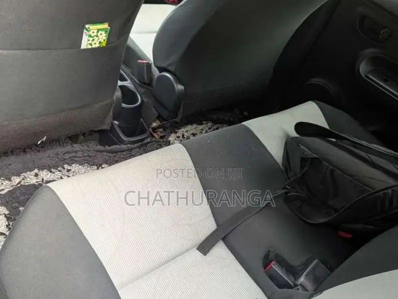 Toyota Aqua 2013 Car (Used)