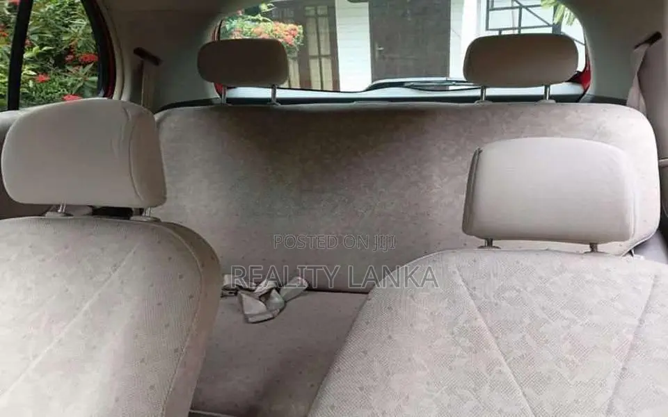 Toyota Vitz 2008 Car (Used)