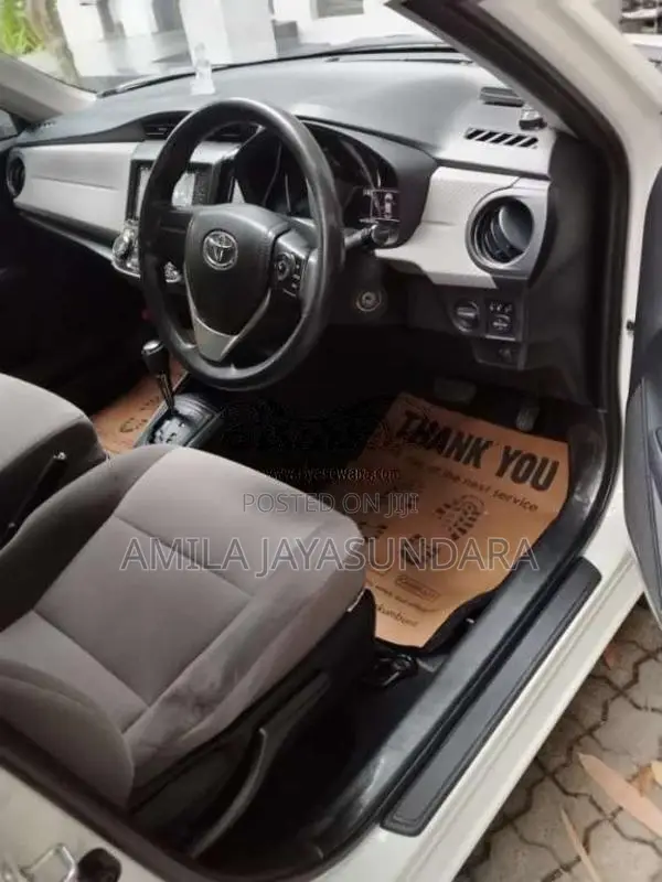 Toyota Axio 2014 Car (Used)