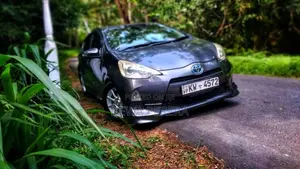 Toyota Aqua 2012 Car (Used)
