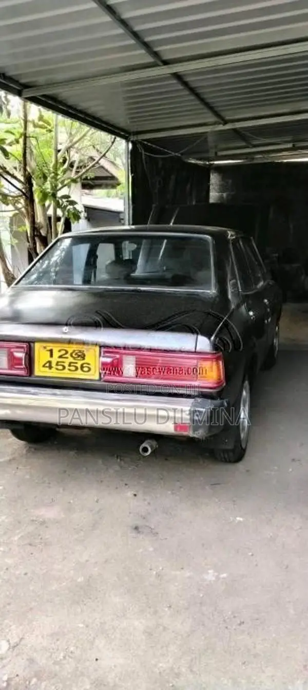 Mitsubishi Lancer Tube Light 1980 Car (Used)