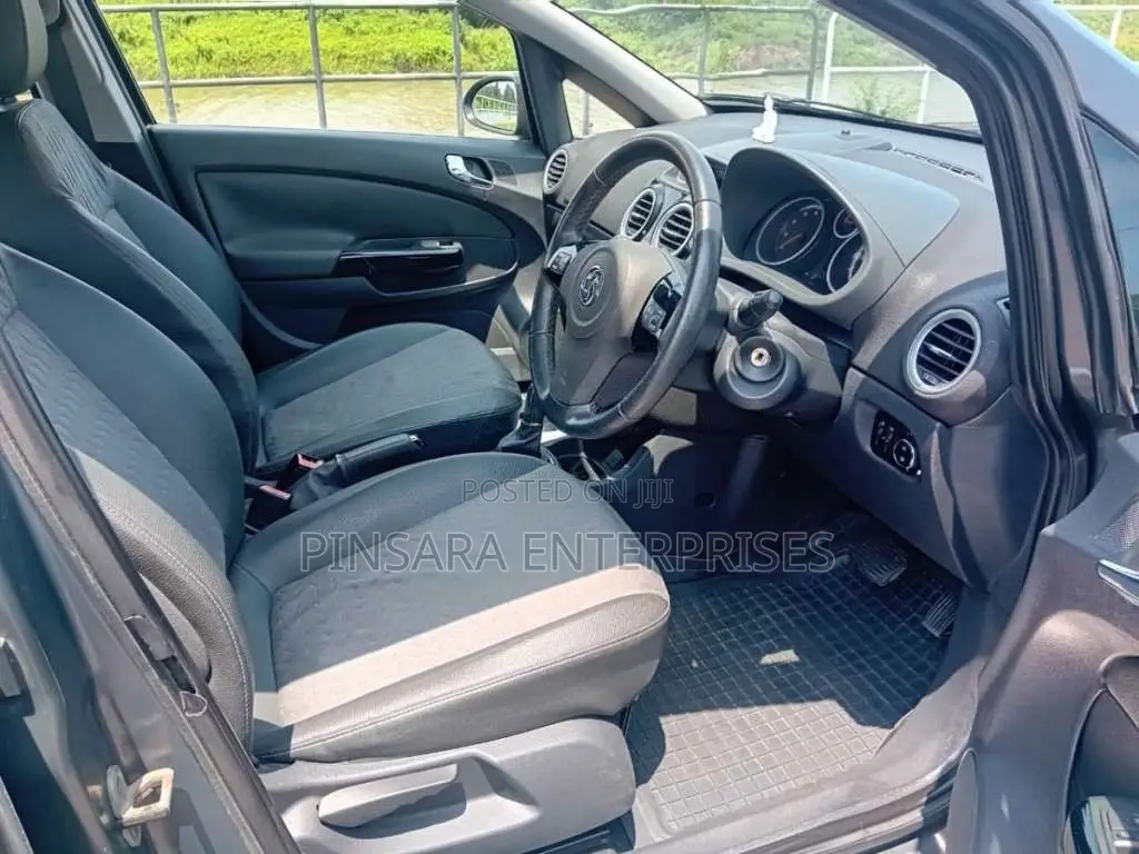 Vauxhall Corsa 2013 Car (Used)