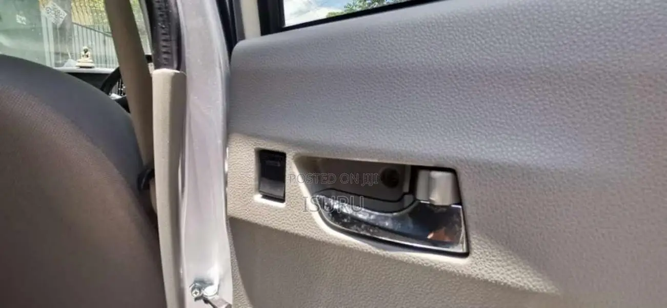 Daihatsu Mira 2017 Car (Used)