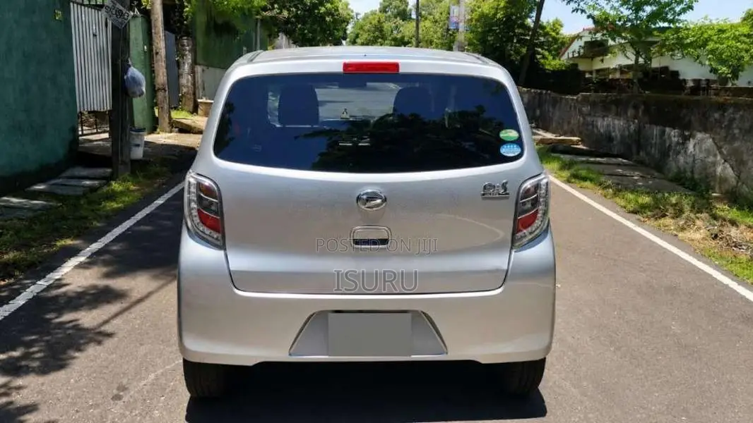 Daihatsu Mira 2017 Car (Used)