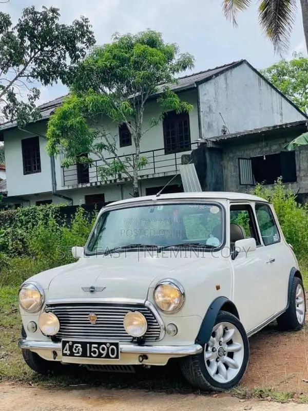 Mini Cooper 2000 Car (Used)