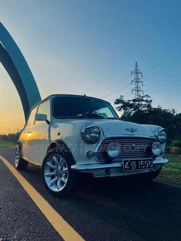 Mini Cooper 2000 Car (Used)