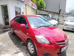 Toyota Belta 2007 Car (Used)