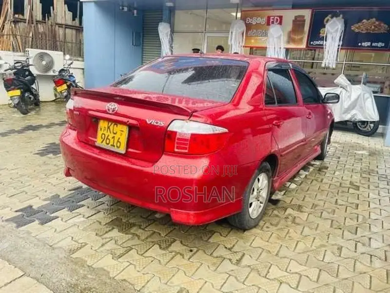 Toyota Vios 2004 Car (Used)
