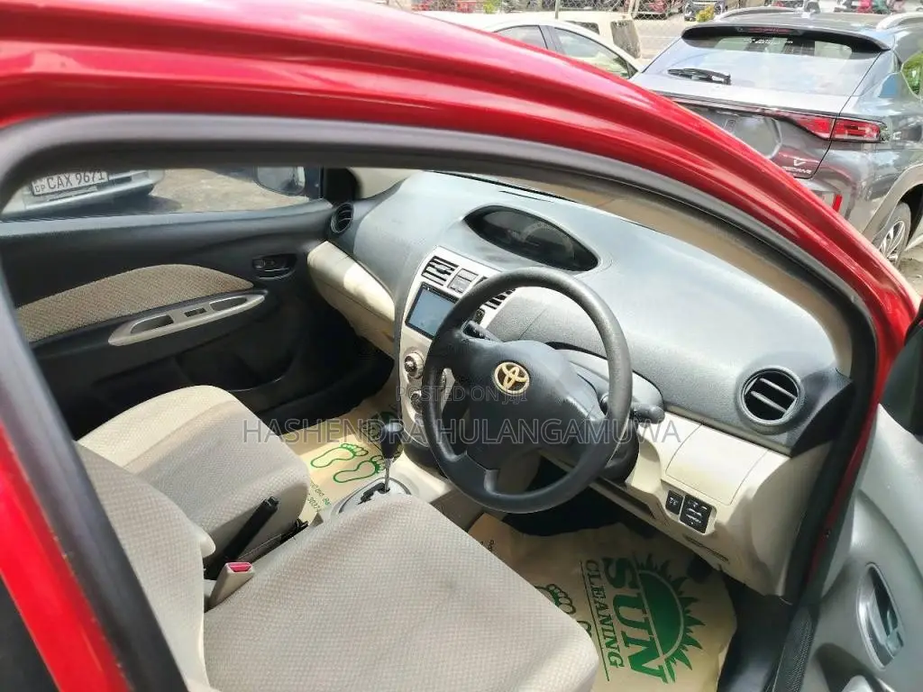 Toyota Belta 2007 Car (Used)