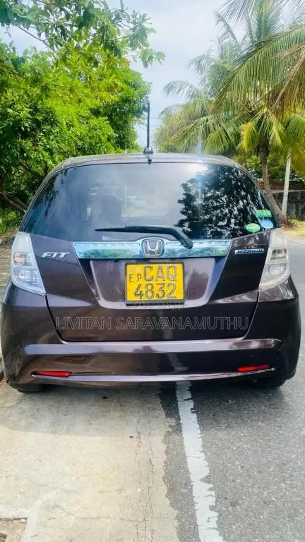 Honda FIT GP1 2013 Car (Used)