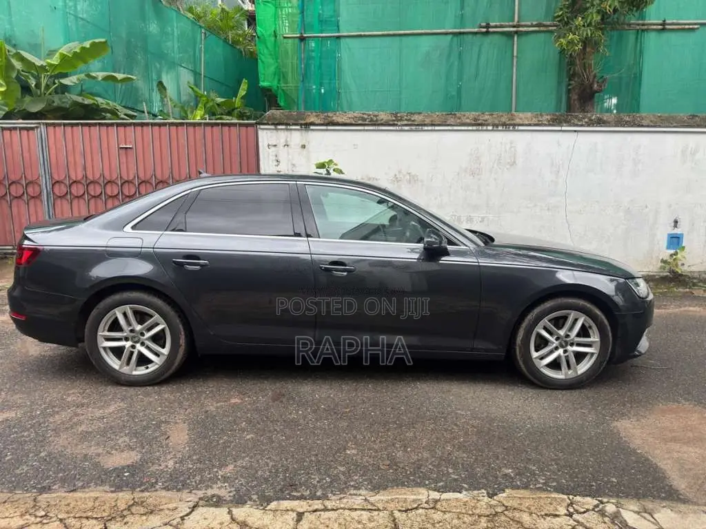 Audi A4 2018 Car (Used)