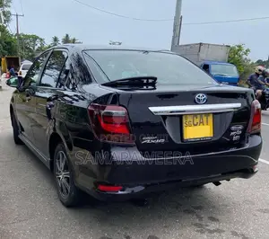 Toyota Axio Wxb 2016 Car (Used)