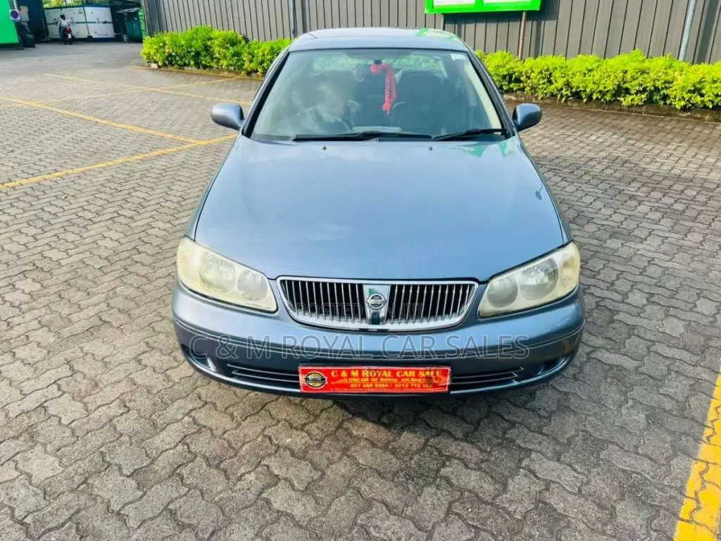 Nissan N16 2004 Car (Used)