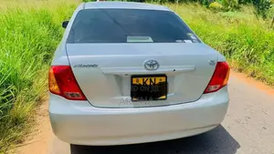 Toyota Axio Corolla 2007 Car (Used)