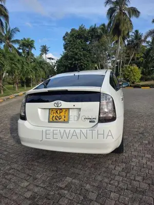 Toyota Prius 2008 Car (Used)