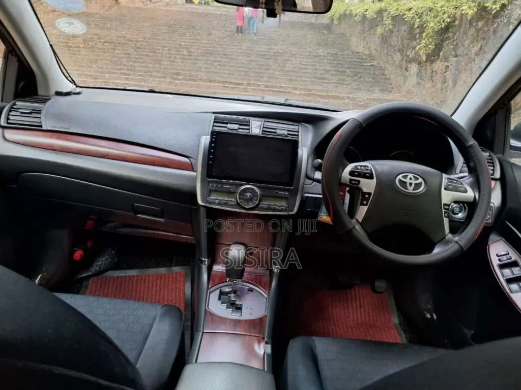 Toyota Allion 2010 Car (Used)