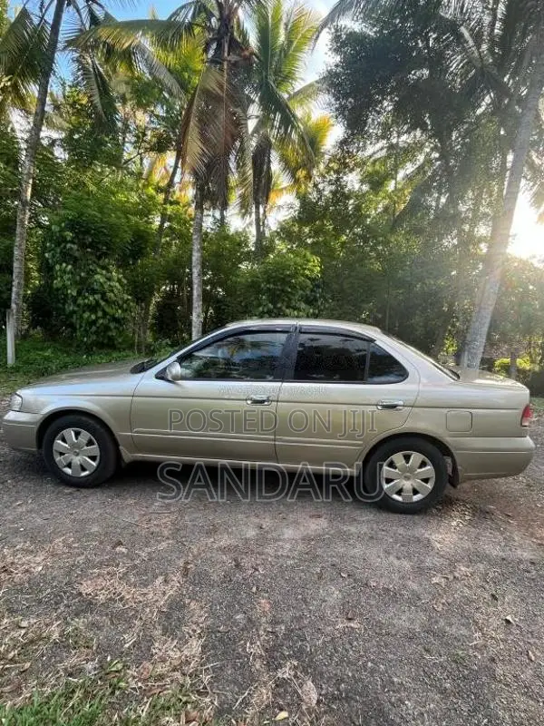 Nissan FB15 Super Saloon 2005 Car (Used)