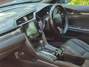 Honda Civic 2017 Car (Used)