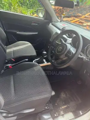 Suzuki Swift 2017 Car (Used)