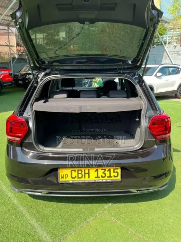 Volkswagen Polo 2019 Car (Used)