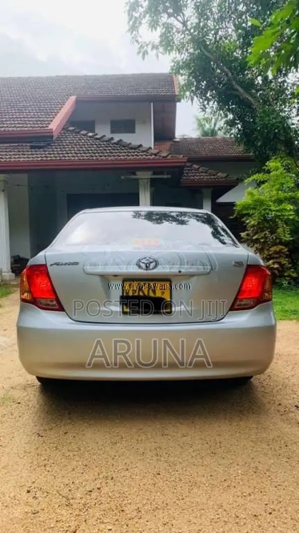 Toyota Axio Corolla 2007 Car (Used)