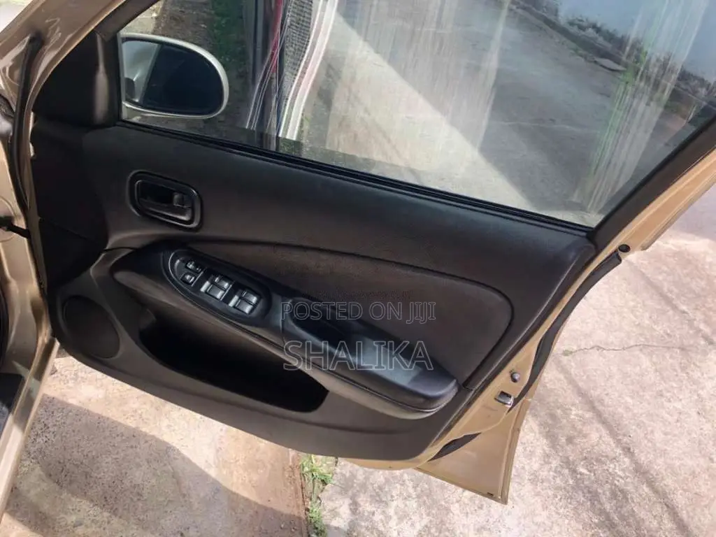 Nissan N16 Sunny N17 Super Saloon 2004 Car (Used)