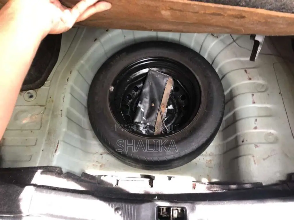 Nissan N16 Sunny N17 Super Saloon 2004 Car (Used)