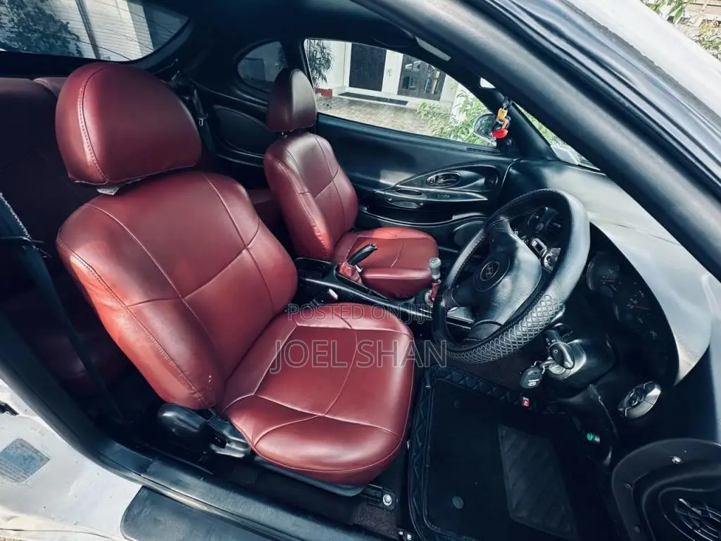 Hyundai Coupe 2005 Car (Used)