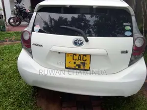 Toyota Aqua 2012 Car (Used)