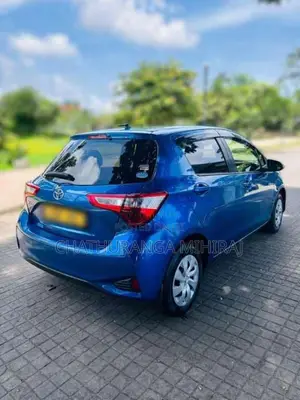 Toyota Vitz 2018 Car (Used)