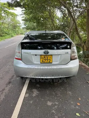 Toyota Prius 2011 Car (Used)