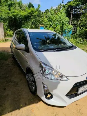 Toyota Aqua Urban G 2014 Car (Used)
