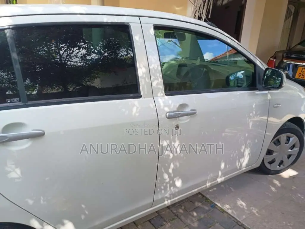 Daihatsu Mira 2017 Car (Used)