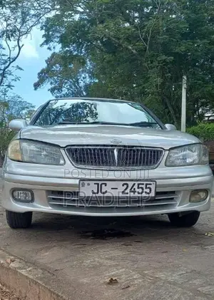 Nissan N16 2001 Car (Used)