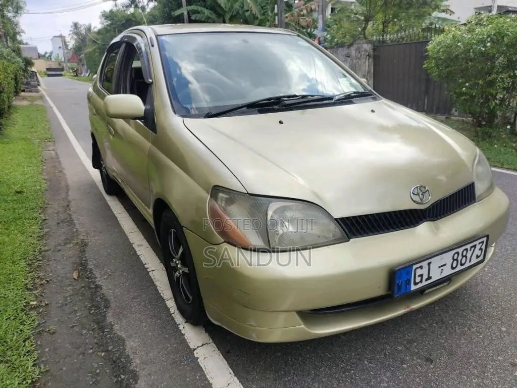 Toyota Platz 1999 Car (Used)