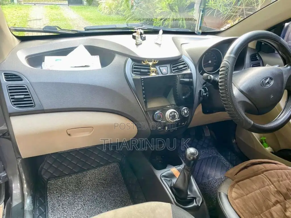 Hyundai Eon 2015 Car (Used)