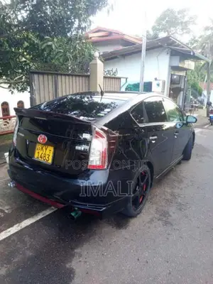 Toyota Prius 2013 Car (Used)